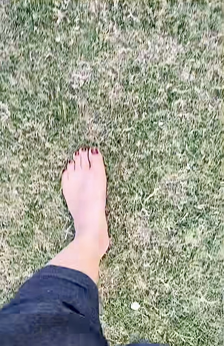 Mandy Takhar Feet